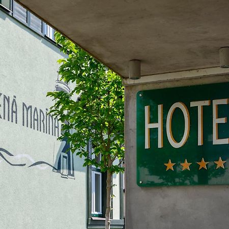Hotel Zelena Marina Vrchlabí Eksteriør bilde