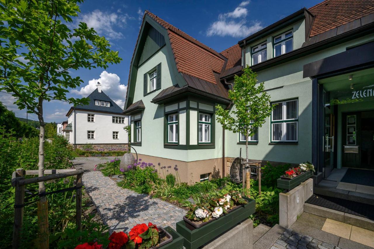 Hotel Zelena Marina Vrchlabí Eksteriør bilde