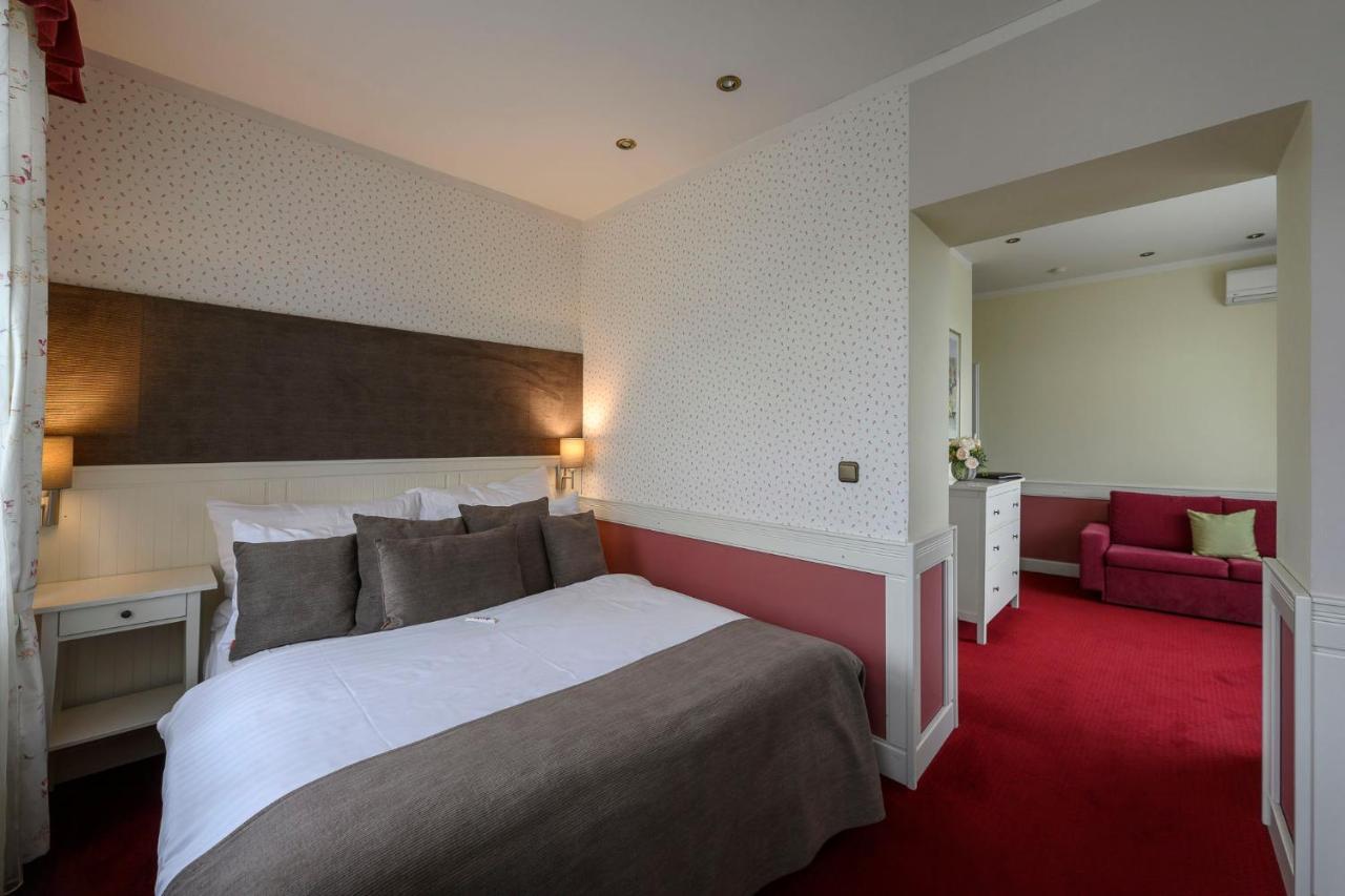 Hotel Zelena Marina Vrchlabí Eksteriør bilde