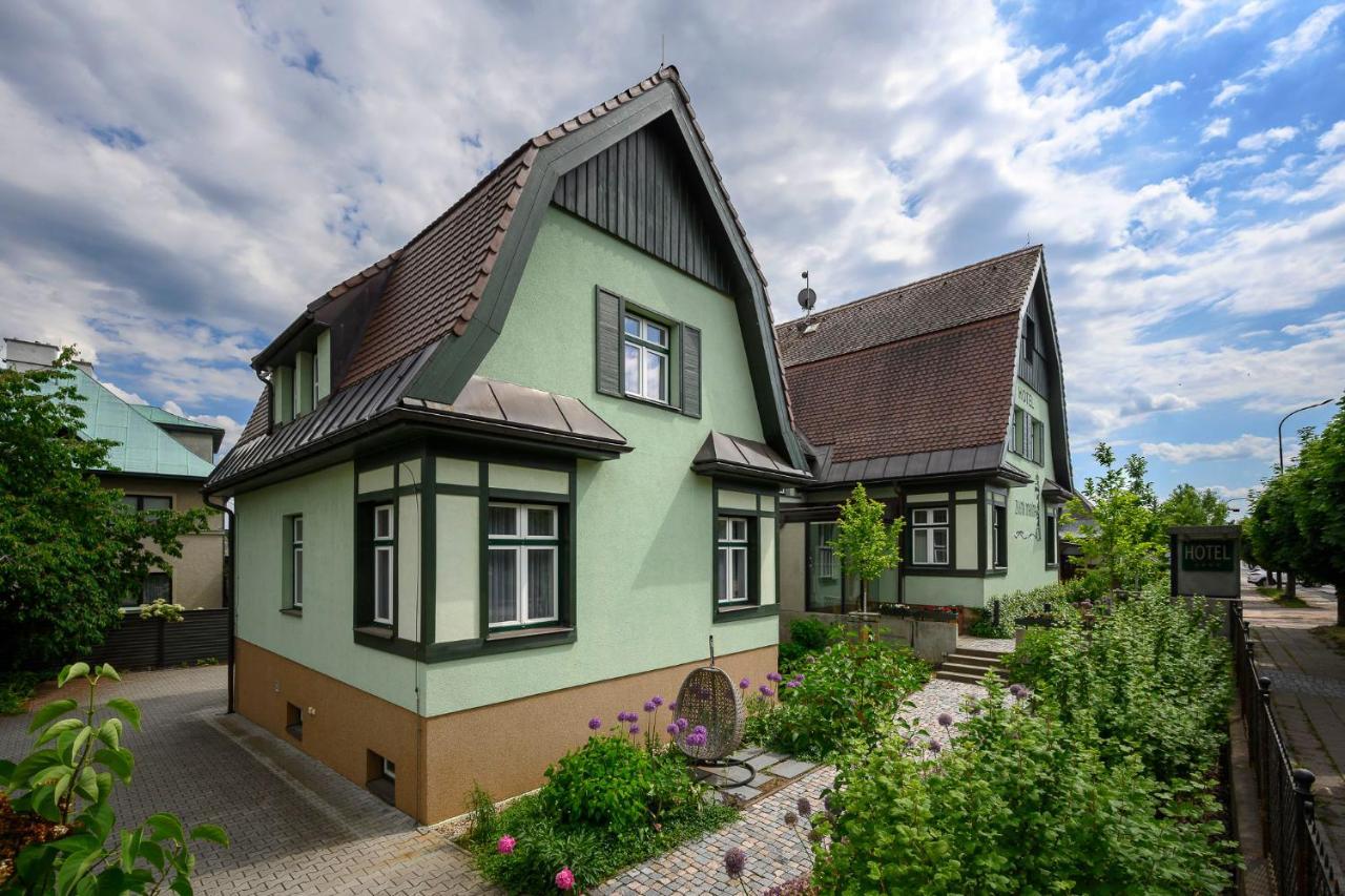 Hotel Zelena Marina Vrchlabí Eksteriør bilde